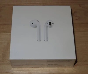 Apple AirPods (1st Gen) with Case - MMEF2AM/A - A1523 A1722 A1602 - NEW SEALED! - Photo 1 sur 4