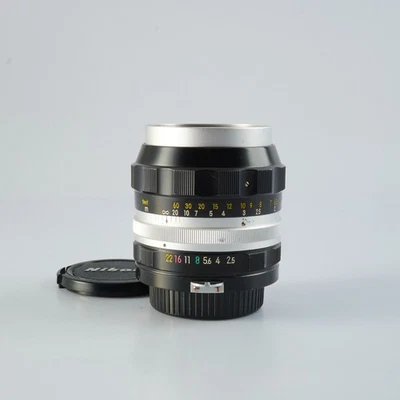 EXCELLENT Nikon Non Ai NIKKOR-P Auto 105mm F/2.5 Prime Lens - Image 1 of 4