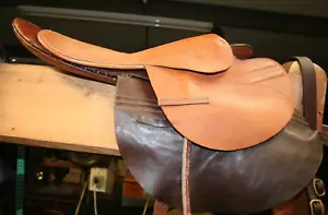 Lightweight Flat racing saddle Made by Barnsby - Picture 1 of 3