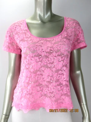 Camisa Blusa Top KIRRA TALLA S Nylon/Spandex Rosa Brillante Encaje Botones Espalda Talla Grande Foto 1 de 4