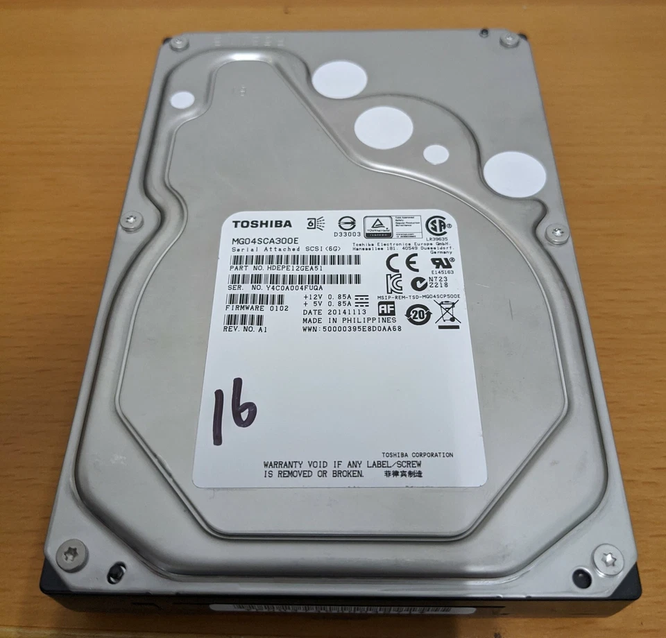 Toshiba MG04SCA30 3.5" 3TB SAS drive 7200rpm 64mb cache 6GBs - Image 1 of 3