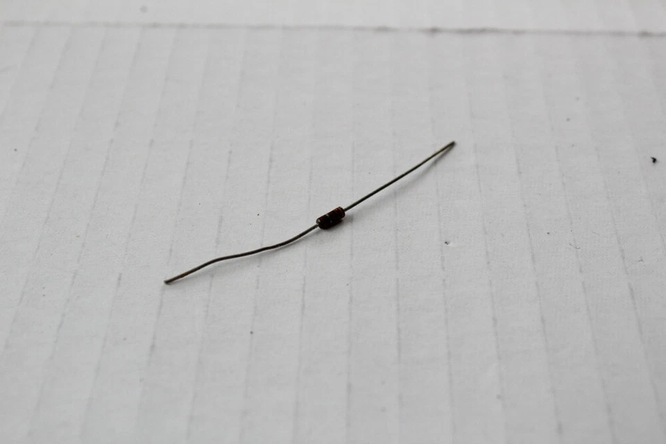 Agilent 0757-0389 Resistor 33.2Ohms Pack of 4 - Image 1 of 1