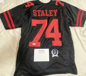 Joe Staley Signed San Francisco 49ers Black Football Jersey Beckett Certified - Picture 1 of 3