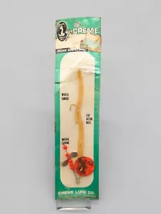 Creme Lure Co Wiggle Ready For Action Vintage Fishing Lure Carded Glow in Dark - Picture 1 of 3
