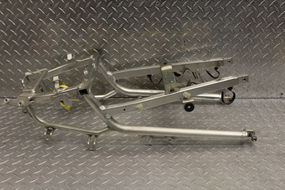 Subchasis trasero Suzuki TL1000S 1997 Foto 1 de 4