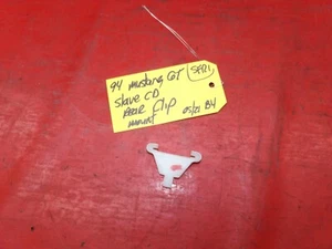 94-98 FORD MUSTANG RADIO STEREO CASSETTE CD REAR WHITE PLASTIC MOUNT CLIP OEM 2 - Picture 1 of 2