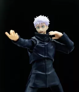 SH Figuarts Jujutsu Kaisen Gojo barrido por el viento/Shinjuku (sombreado) escultura de pelo SOLO - Imagen 1 de 5