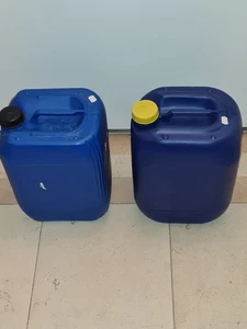 20 L Kanister - Kunststoffkanister - blau Schraubverschluss - Bild 1 von 1