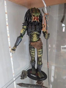 Hot Toys MMS76 Predator 2 Lost Predator - Picture 1 of 16
