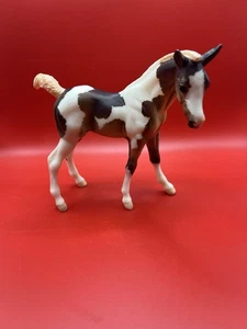 Breyer Traditional 1297 Takoda Chestnut Tobiano Amber Foal 2009 - Picture 1 of 5