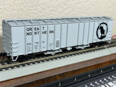 GREAT NORTH - "ROCOSO" -50 ft TOLVA DE 2 BAHÍAS CUBIERTA TOLVA - ESCALA HO NUEVO Foto 1 de 4