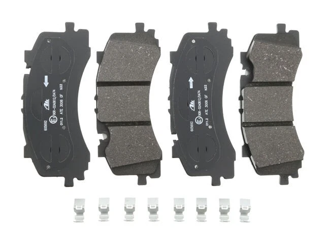Front Brake Pad Set For 2020-2022 Audi S8 2021 KV826RH Brake Pad Set - Imagem 1 de 1