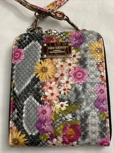 Coco + Carmen Crossbody Geldbörse Portemonnaie Blumenmuster Vegan - Bild 1 von 5