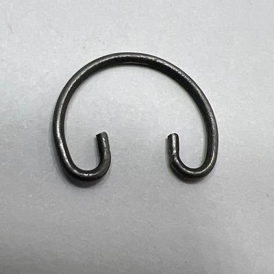 OEM STIHL CIRCLIP FITS 042 045 048 050 051 075 076 TS510 TS760 - 9462-650-1300 - Image 1 of 4