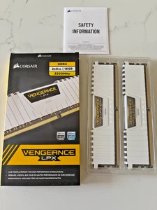 CORSAIR VENGEANCE LPX 16GB (2x8GB) DDR4 3200 MHz Pamięć biała CMK16GX4M2B3200C16W - Zdjęcie 1 z 2