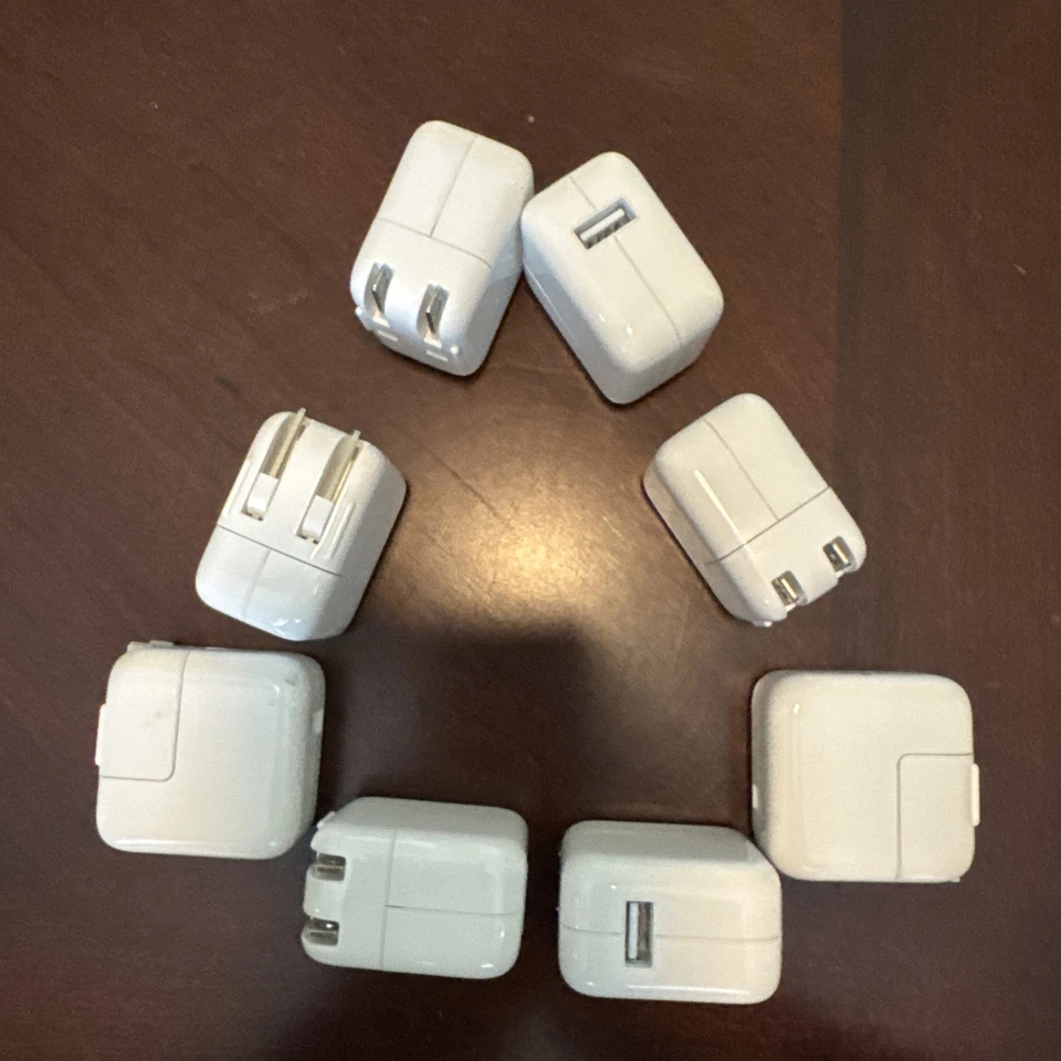 ПОДЛИННЫЙ Apple 12 Вт USB питания кирпич - iPad/iPhone зарядное устройство типа A настенное зарядное устройство. 8 - Изображение 1 из 3