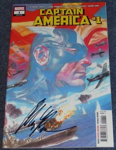 CAPTAIN AMERICA #1~SIGNED ALEX ROSS~MARVEL COMICS~COA~VARIANT~2018 - Picture 1 of 8
