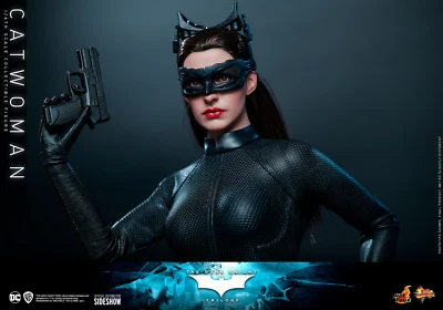 THE DARK KNIGHT RISES~CATWOMAN~FIGURA SEXTA ESCALA~MMS627~HOT TOYS~SIN USAR, EN CAJA Foto 1 de 4