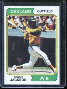 1974 Topps Baseball # 130 Reggie Jackson (NM-MT) Near Mint to Mint - Picture 1 of 2
