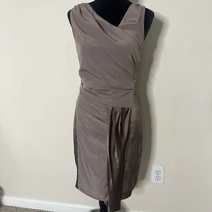 2b RYCH Women’s Taupe Sleeveless Knee Length Silk Cocktail Dress Sz XS - Picture 1 of 20