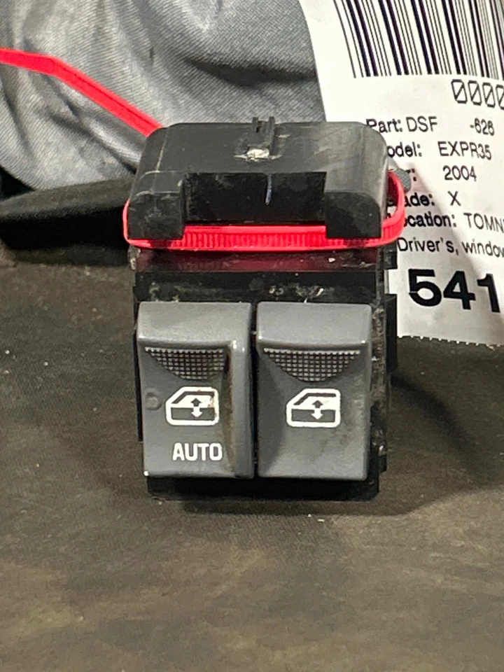 Fits 2003-2007 Chevy Express 3500 Left Door Switch Front OEM:25725880 Foto 1 de 4