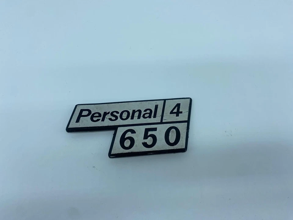 Personal 4 650 SCRITTA SIGLA LOGO TARGHETTA POSTERIORE Fiat 126  in metallo  Foto 1 de 2
