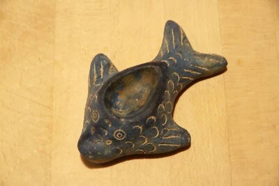 blauer Delphin Fisch mit Schale Kerzenhalter Terrakotta? Ton? Keramik? bemalt - Bild 1 von 4