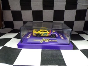 Matchbox JIMMY Spencer #23 Camel Ford Thunderbird 1:64 Scala Auto W/Custodia N - Foto 1 di 6