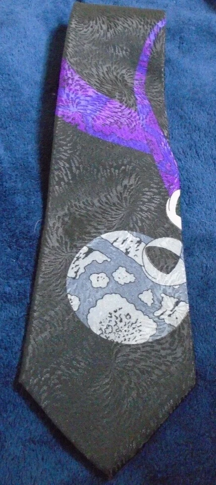 Gravata Surrey masculina de poliéster multicolorida, vários temas, preta, branca, cinza, roxa - Imagem 1 de 1