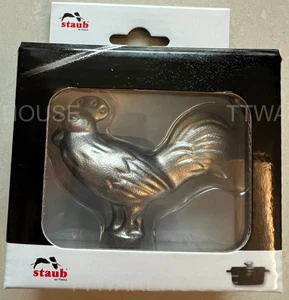 NEW ORINGINAL STAUB Animal Knob ROOSTER *NEW IN BOX* 100% GENUINE, In-Hand - Picture 1 of 2