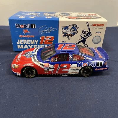 NASCAR Diecast 1:24 Jeremy Mayfield #1 Mobil 1/ MLB World Series 2000 Taurus Foto 1 de 4