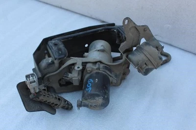 Bomba compresora Toyota Sequoia 2005 suspensión neumática Foto 1 de 4