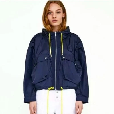 Jaqueta corta-vento ZARA básica azul marinho carga tamanho G tamanho grande com capuz - Imagem 1 de 4