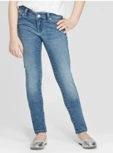 Girls' Ultimate Stretch Skinny Jeans in Medium Wash- Cat & Jack™, Size 6 - Picture 1 of 3