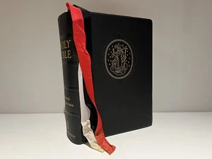 Holy Bible Rembrandt Edition Authorized King James Version 1959 Large Print Ill. - Picture 1 of 17