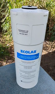 Ecolab ECO-T014S / 9320-2258 14" Water Filtration Cartridge - Picture 1 of 3