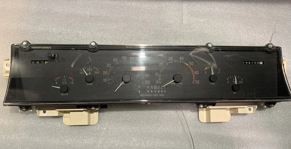 Cuadro de instrumentos velocímetro 194K 1991-1993 Buick Roadmaster 25089729 Foto 1 de 4