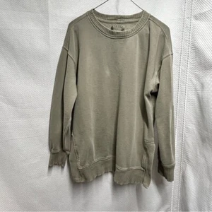 C.C. Olive Green Sweatshirt Medium - Picture 1 of 5