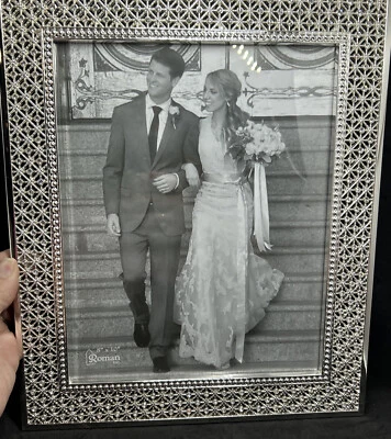 Marco de fotos de boda 8x10 plateado con cristales - ¡brilla! Roman Inc Foto 1 de 4