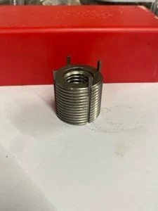 Keensert SS Locking Insert ID of 3/4"-10 OD of 1-1/4"-12 - Picture 1 of 1