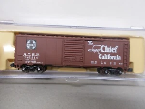 ATLAS~#34191-SANTA FE "SUPER CHIEF"-40' BOXCAR #142514~N SCALE - Picture 1 of 4
