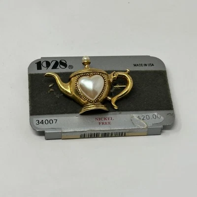 Broche prendedor vintage con dije de corazón de tetera tono dorado 1928 sin níquel Foto 1 de 2