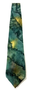 Corbata de seda pintada a mano Jan Morzov Diamond Springs, CA tonos de verde - Imagen 1 de 5