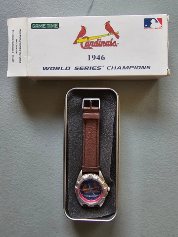 St Louis Cardinals World Series 1946 Champions Game Time Watch Needs Battery Cover