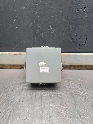 DWYER 1824-10-2-S LOW DIFFERENTIAL PRESSURE SWITCH, NEW NOT IN BOX! MAKE OFFER! - Image 1 of 4