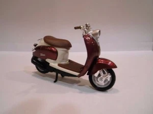 Motos, Moto Yamaha Vino VJ50R, Nuevas y Precintadas 1/18 - Imagen 1 de 1