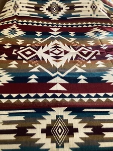 Alpaca Wool Blanket Handmade, very Soft and Warm with Geometrical Design - Picture 1 of 2