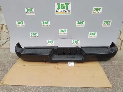 2019 2020 2021 2022 RAM 2500 3500 REAR BUMPER ASSEMBLY PAINTED BLACK W/O SENSORS - Image 1 of 4