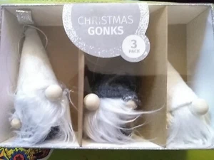 3 Stück Weihnachtsbaum Mini hängende Gonks Plüsch Weihnachtsgonks 3er Set Wichtel - Bild 1 von 2