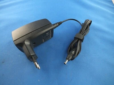 Original Nokia Netzgerät Schnell Reise Ladegerät ACP-8E 5110 6110 8210 9110 Neu  - Bild 1 von 4